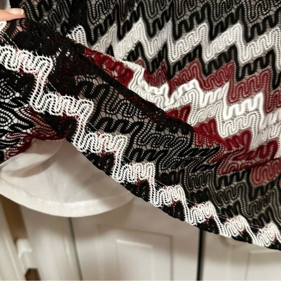 Alfred Dunner Chevron Patterned lined Women's Top 3/4 length sleeves size medium - Picture 4 of 8